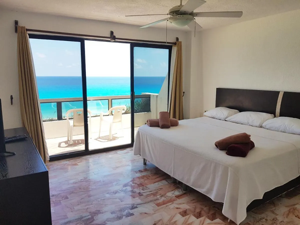 Cancun! Departamento Familiar Sobre La Playa!! Apartment Mexico